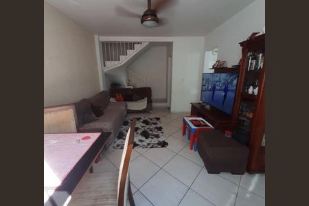 Casa à venda com 3 quartos, 110m² em Pechincha, Rio de Janeiro