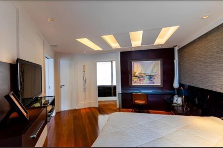 Apartamento à venda com 4 quartos, 480m² em Ingá, Niterói