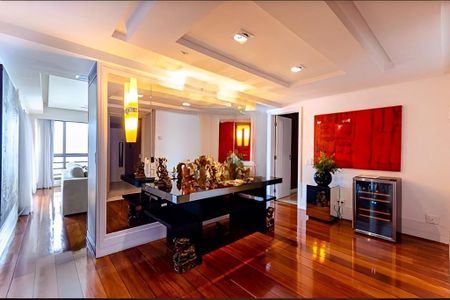 Apartamento à venda com 4 quartos, 480m² em Ingá, Niterói