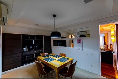 Apartamento à venda com 4 quartos, 480m² em Ingá, Niterói