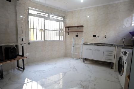 Apartamento para alugar com 120m², 3 quartos e 1 vagaÁrea de Serviço