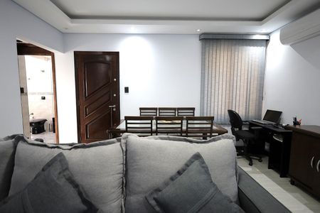 Apartamento para alugar com 120m², 3 quartos e 1 vagaSala