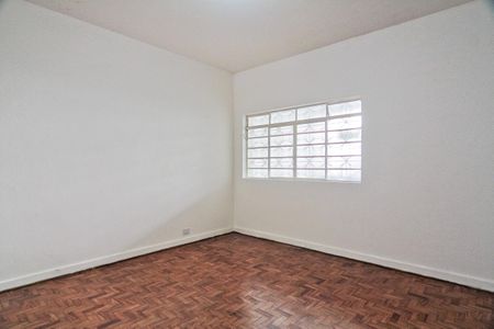 Casa para alugar com 180m², 3 quartos e 4 vagas Casa para alugar com 180m², 3 quartos e 4 vagasSala