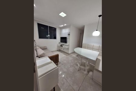 Apartamento para alugar com 45m², 2 quartos e 1 vaga Apartamento para alugar com 45m², 2 quartos e 1 vagaSala