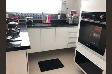 Casa à venda com 4 quartos, 154m² em Pechincha, Rio de Janeiro