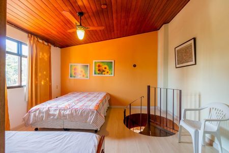 Apartamento à venda com 4 quartos, 320m² em Ingá, Niterói