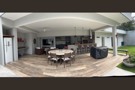 Casa à venda com 5 quartos, 980m² em Barra da Tijuca, Rio de Janeiro
