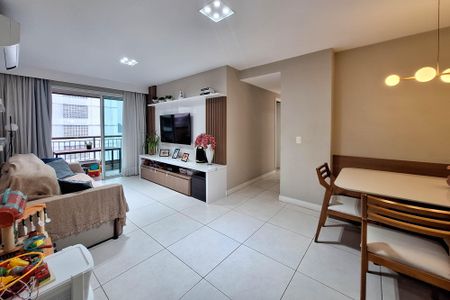 Sala de apartamento à venda com 3 quartos, 115m² em Santa Rosa, Niterói