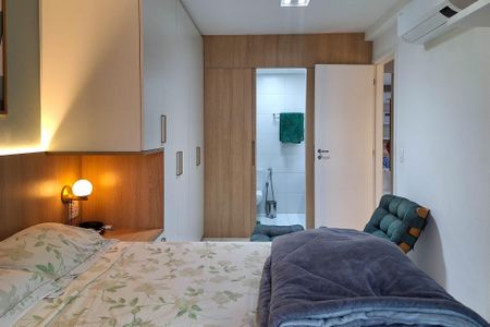 Apartamento à venda com 115m², 3 quartos e 2 vagasSuíte 1