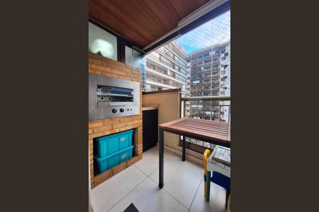 Apartamento à venda com 115m², 3 quartos e 2 vagasVaranda da Sala