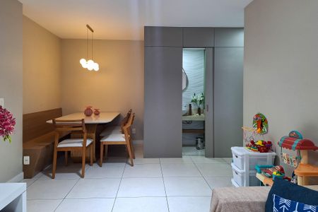 Sala de apartamento à venda com 3 quartos, 115m² em Santa Rosa, Niterói
