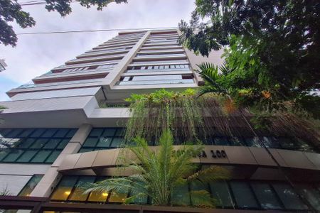 Apartamento à venda com 115m², 3 quartos e 2 vagasFachada