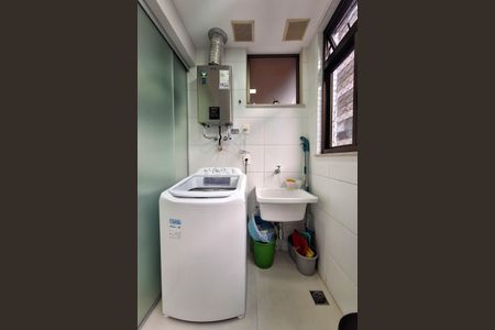 Apartamento à venda com 115m², 3 quartos e 2 vagasÁrea de Serviço