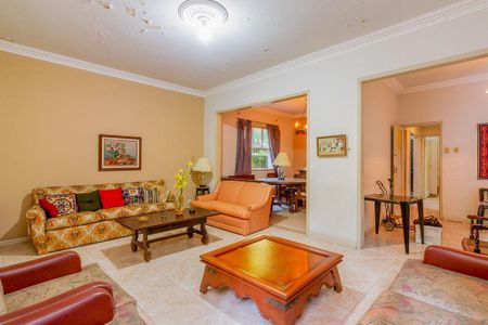 Casa à venda com 7 quartos, 292m² em Laranjeiras, Rio de Janeiro