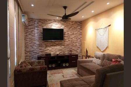 Casa à venda com 2 quartos, 160m² em Vila Isabel, Rio de Janeiro