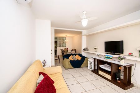 Apartamento à venda com 3 quartos, 120m² em Copacabana, Rio de Janeiro