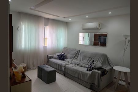 Casa à venda com 3 quartos, 300m² em Vargem Grande, Rio de Janeiro