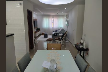 Casa à venda com 3 quartos, 300m² em Vargem Grande, Rio de Janeiro
