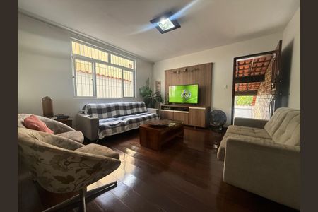 Casa à venda com 3 quartos, 167m² em Santa Ines, Belo Horizonte