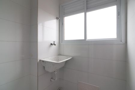 Apartamento para alugar com 48m², 2 quartos e 1 vaga Apartamento para alugar com 48m², 2 quartos e 1 vagaCozinha e Área de Serviço