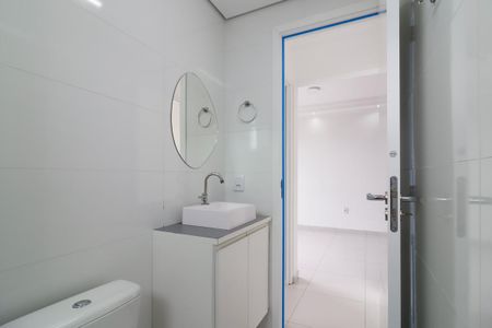 Apartamento para alugar com 48m², 2 quartos e 1 vaga Apartamento para alugar com 48m², 2 quartos e 1 vagaBanheiro