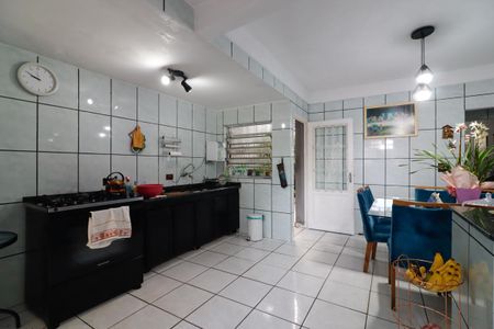 Casa à venda com 165m², 4 quartos e 2 vagas