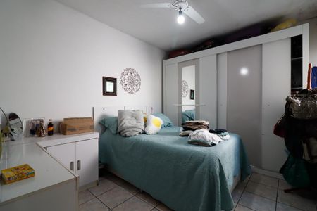 Casa à venda com 165m², 4 quartos e 2 vagas