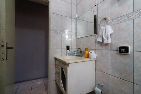 Casa à venda com 165m², 4 quartos e 2 vagas