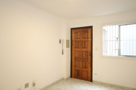 Sala de apartamento para alugar com 1 quarto, 52m² em Vila Carmosina, São Paulo