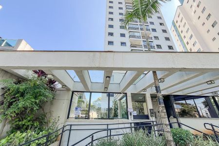 Apartamento à venda com 52m², 2 quartos e 1 vagaFachada + plaquinha