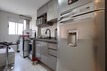 Apartamento para alugar com 50m², 2 quartos e 1 vaga Apartamento para alugar com 50m², 2 quartos e 1 vagaCozinha e Área de Serviço
