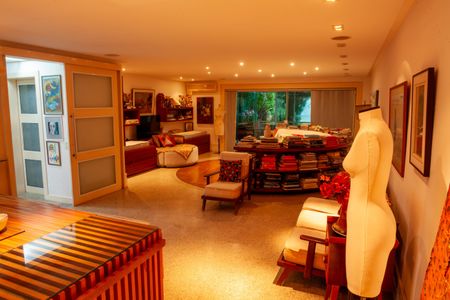 Casa à venda com 4 quartos, 200m² em Recreio dos Bandeirantes, Rio de Janeiro