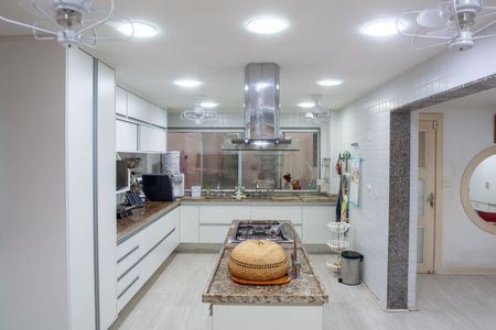 Casa à venda com 4 quartos, 200m² em Recreio dos Bandeirantes, Rio de Janeiro