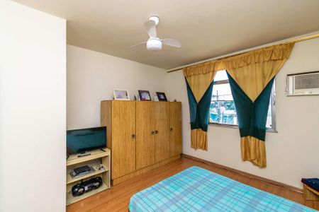 Casa à venda com 157m², 5 quartos e 3 vagas Casa à venda com 157m², 5 quartos e 3 vagasQuarto 1