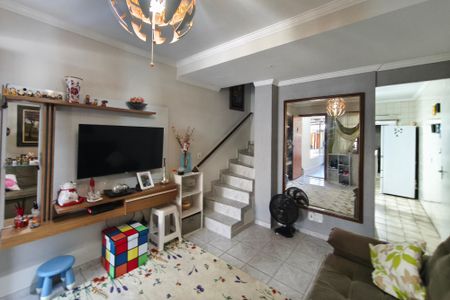 Sala de casa de condomínio à venda com 2 quartos, 250m² em Jd Maria Eugenia, Campinas