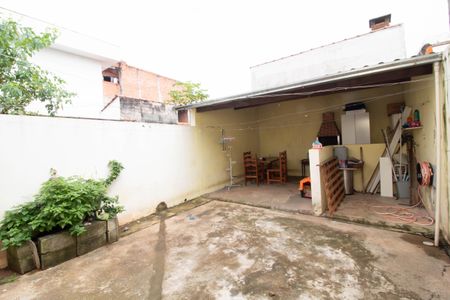 Casa à venda com 270m², 2 quartos e 1 vagaÁrea externa