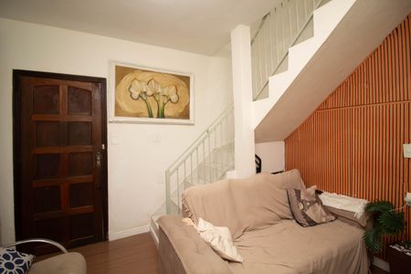 Sala de casa para alugar com 2 quartos, 270m² em Jardim Bela Vista, Guarulhos