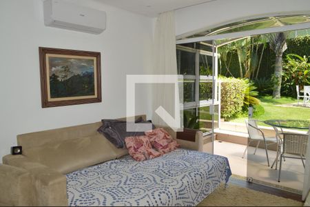 Casa à venda com 630m², 5 quartos e 6 vagasSala Tv