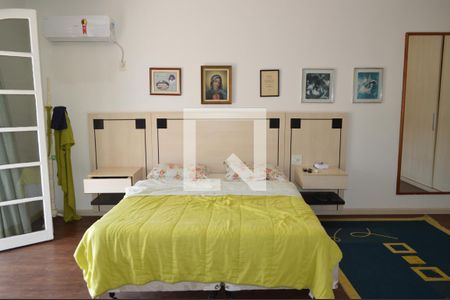 Casa à venda com 630m², 5 quartos e 6 vagasSuíte 2