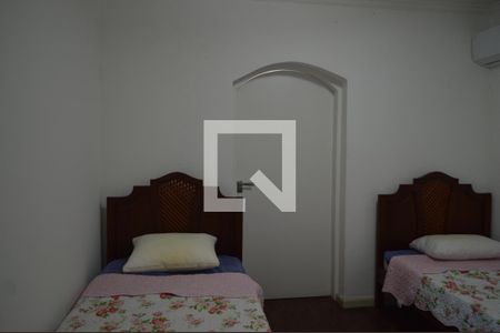 Casa à venda com 630m², 5 quartos e 6 vagasSuíte 3