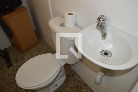 Casa à venda com 630m², 5 quartos e 6 vagasBanheiro do estudio