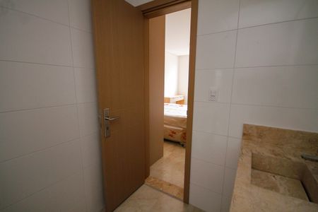 Apartamento para alugar com 81m², 2 quartos e 2 vagas