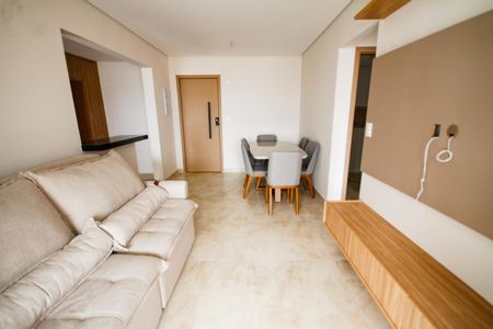 Apartamento para alugar com 81m², 2 quartos e 2 vagas