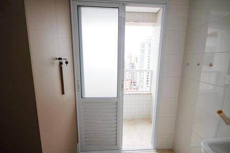 Apartamento para alugar com 81m², 2 quartos e 2 vagas