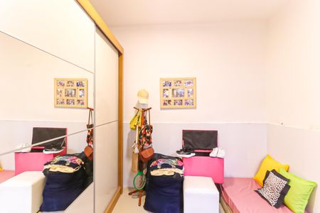 Casa à venda com 120m², 2 quartos e sem vagaQuarto