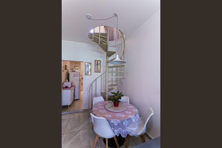 Casa à venda com 120m², 2 quartos e sem vagaSala