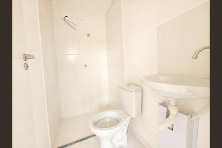 Banheiro de apartamento para alugar com 1 quarto, 26m² em Ferreira, São Paulo