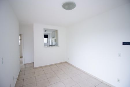 Sala de apartamento para alugar com 2 quartos, 55m² em Cabral, Contagem
