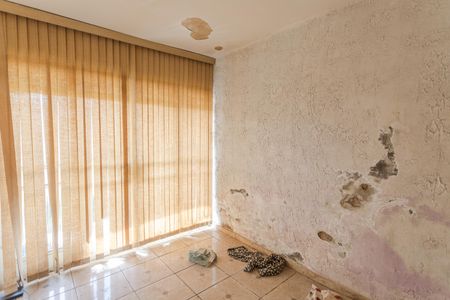 Casa à venda com 359m², 3 quartos e 3 vagas Casa à venda com 359m², 3 quartos e 3 vagasSala da Casa de Fundos