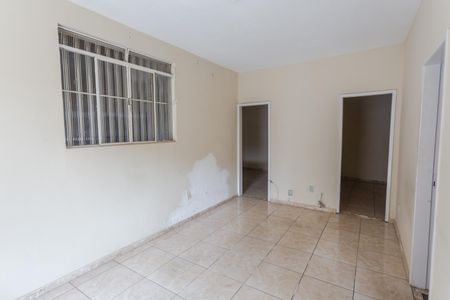 Casa à venda com 359m², 3 quartos e 3 vagas Casa à venda com 359m², 3 quartos e 3 vagasSala